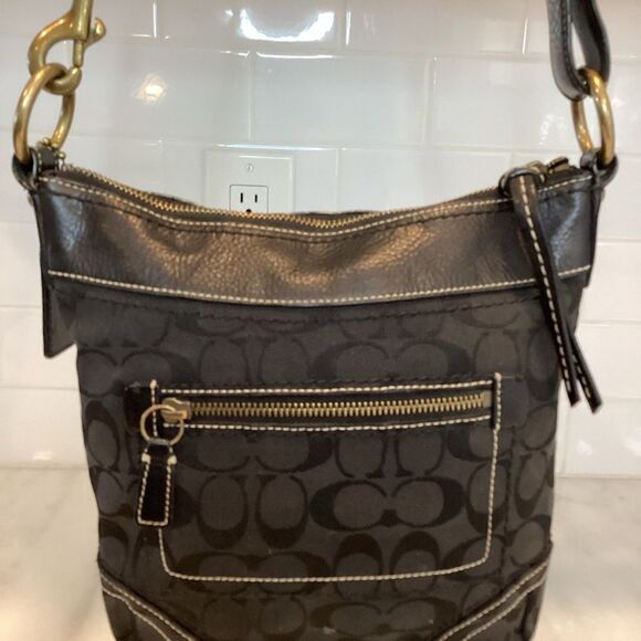 Coach Jacquard Signature Logo Convertible Crossbody Small Bucket Bag (#1) - Picture 8 of 16